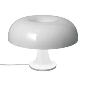 Darc — Lampe blanche en forme de champignon avec un pied fin et une base circulaire, design épuré et moderne