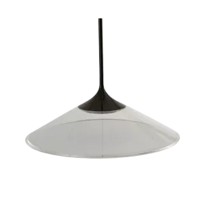 Darc — Applique murale en forme de disque translucide suspendue par un bras métallique fin, projetant une lumière douce et diffuse sur un fond noir.