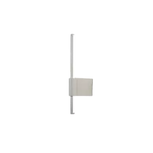 Darc — Un plafonnier suspendu en métal blanc, composé d’un tube vertical et d’une base carrée fixée par une tige centrale, sur fond noir.