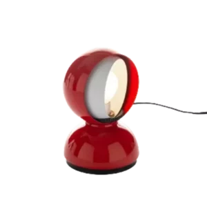 Darc — Lampe rouge sphérique avec une lumière chaude émanant d'un cercle central, posée sur une base noire et fine