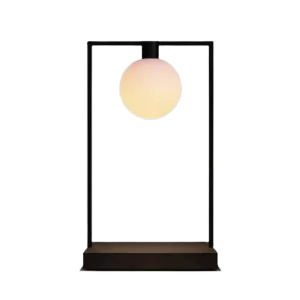 Darc — Lampe design sur pied avec un cadre métallique blanc et une lumière douce en forme de carré pixelisé, posée sur un socle noir