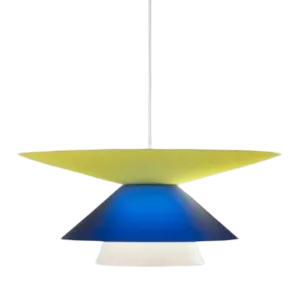 Darc — Applique murale suspendue en forme de demi-sphère bleue translucide, entourée d'un cadre doré et d'une structure géométrique en gradins blancs,