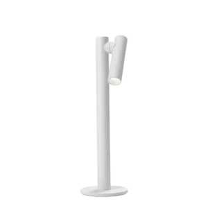 Darc — Un projecteur LED mural blanc orientable, monté sur une base fixe, avec une tête articulée pour diriger la lumière vers le haut ou sur les murs