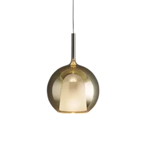 Darc — Applique suspendue en forme de sphère métallisée avec une lumière douce et diffuse à l'intérieur, fixée par un câble fin.