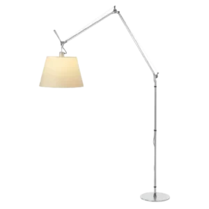 Darc — Une lampe murale design en forme d'arc métallique blanc, avec un abat-jour beige rectangulaire et une base ajustable, fixée sur un mur noir.